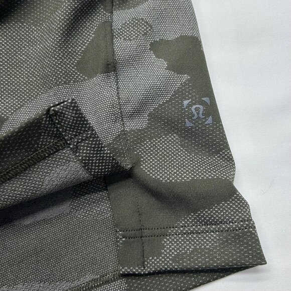 LULULEMON Men's T.H.E. Short Linerless 7" Camo Shorts S Variegated Mesh Olive - Picture 9 of 13